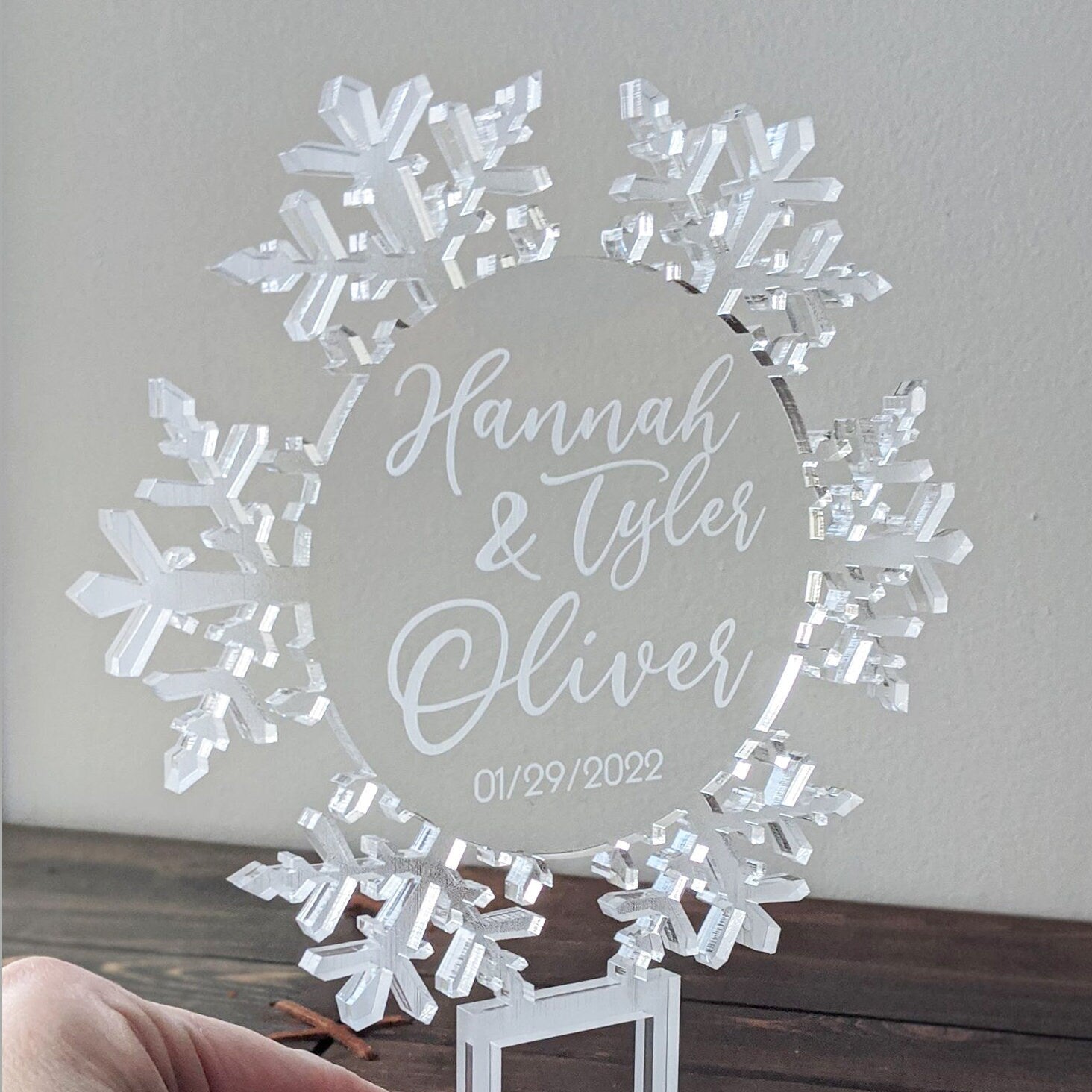 Engraved Acrylic Snowflake Cake Topper: Frosted Winter Wedding Decor, Frozen Cupcake Toppers, Winter Wedding, Elegant Birthday, quinceañera