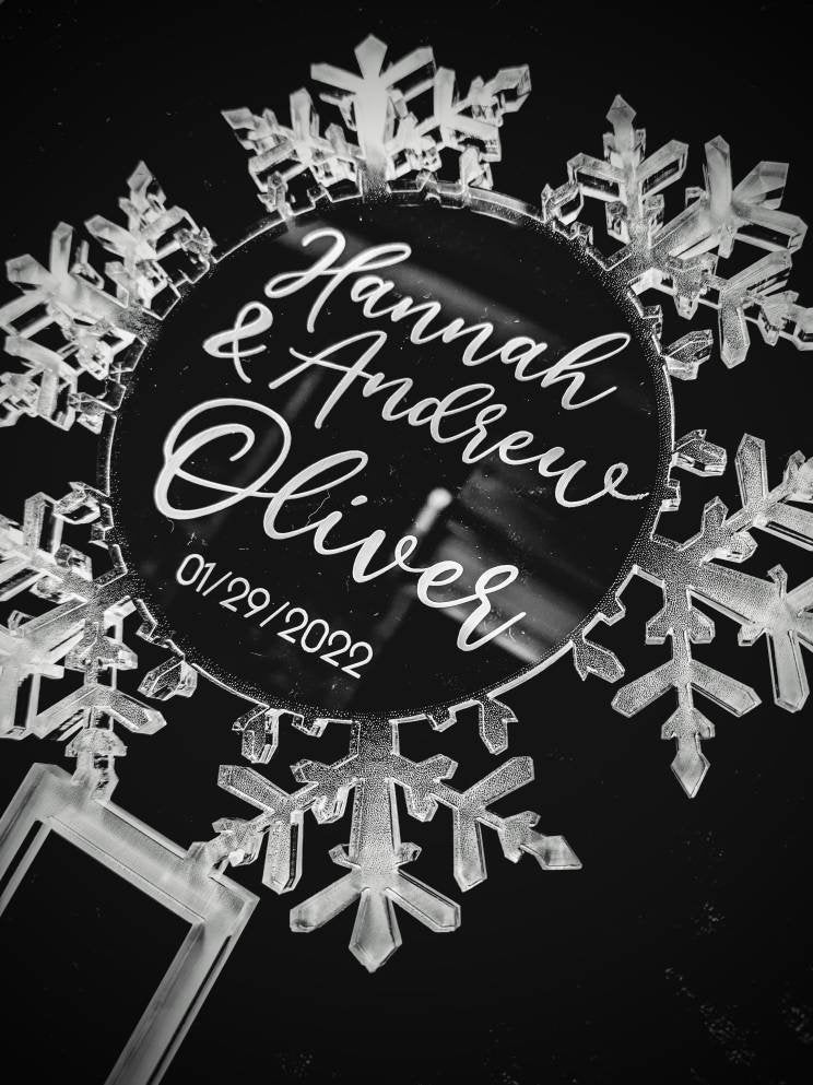 Engraved Acrylic Snowflake Cake Topper: Frosted Winter Wedding Decor, Frozen Cupcake Toppers, Winter Wedding, Elegant Birthday, quinceañera