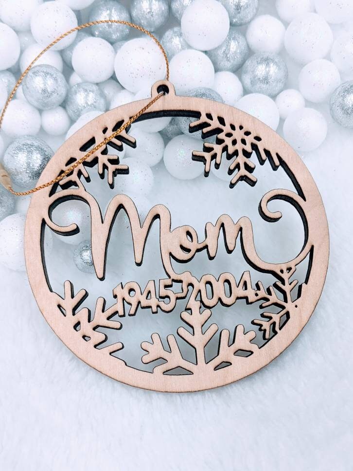 Personalized Snowflake Christmas Ornament: Acrylic or Wood Gift Tag